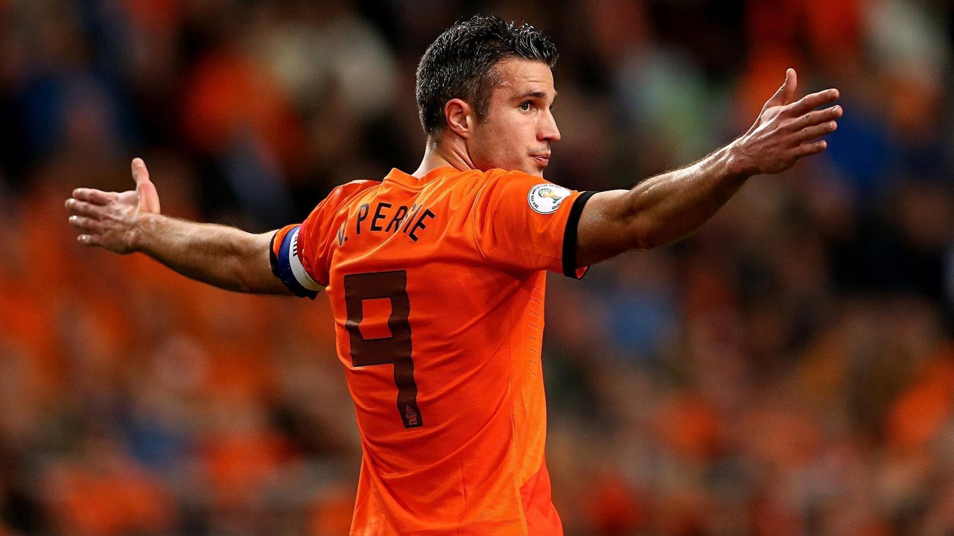 萨里成米兰新帅潜在人选，去年底曾婉拒执教邀请