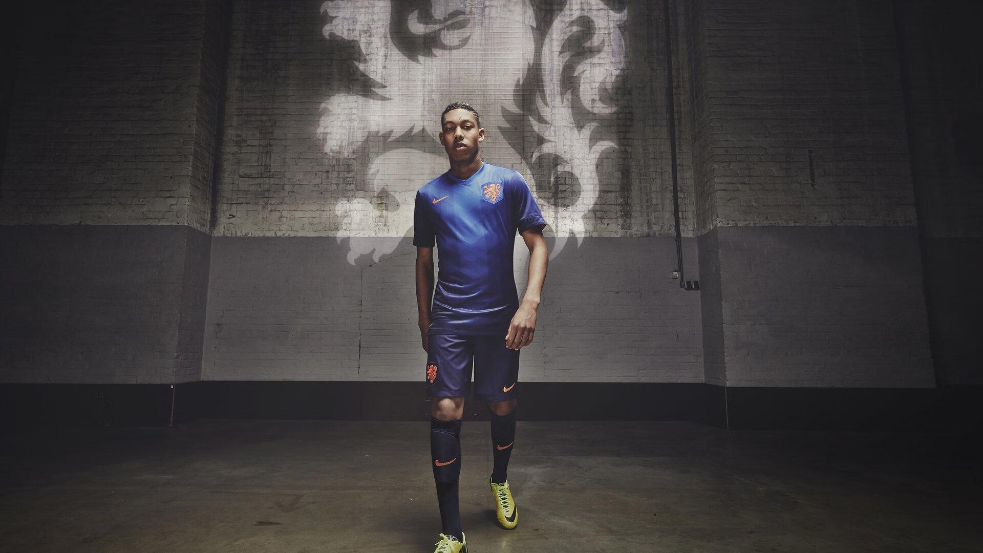 雷霆新星SGA跻身历史级得分手行列,连续5场季后赛30+比肩乔丹科比