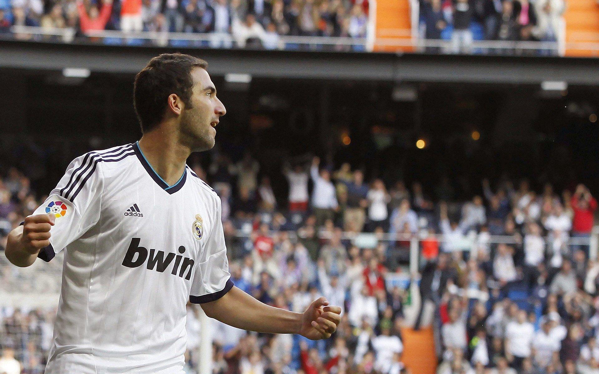 保罗回归家庭赛场,从NBA聚光灯到侄子们的超级叔叔